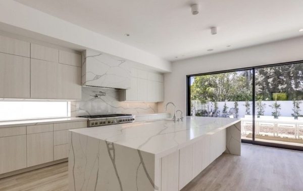 Calacatta Laza Quartz